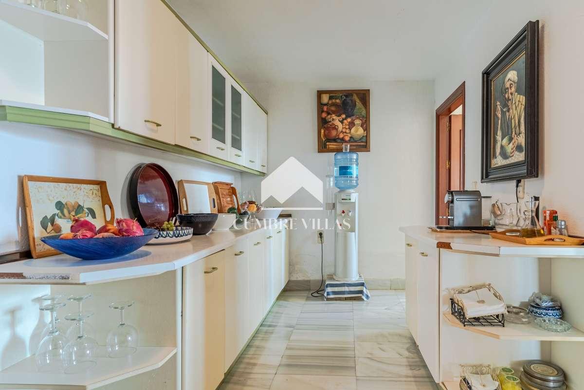 Villa for Sale in Salobreña