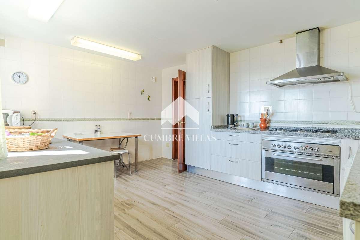 Villa for Sale in Salobreña