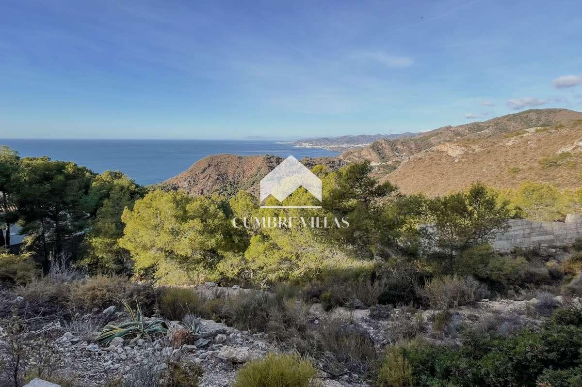 Parcela en Venta en Almuñécar