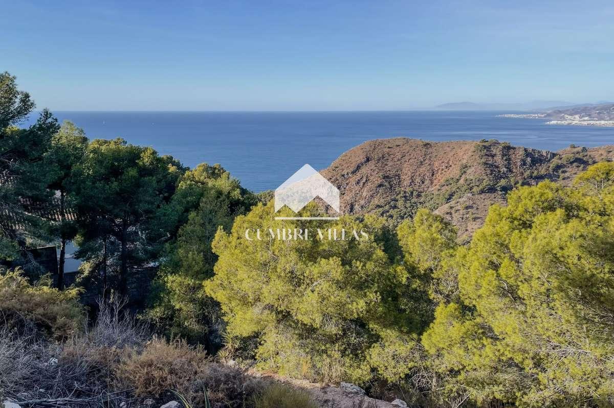 Parcela en Venta en Almuñécar