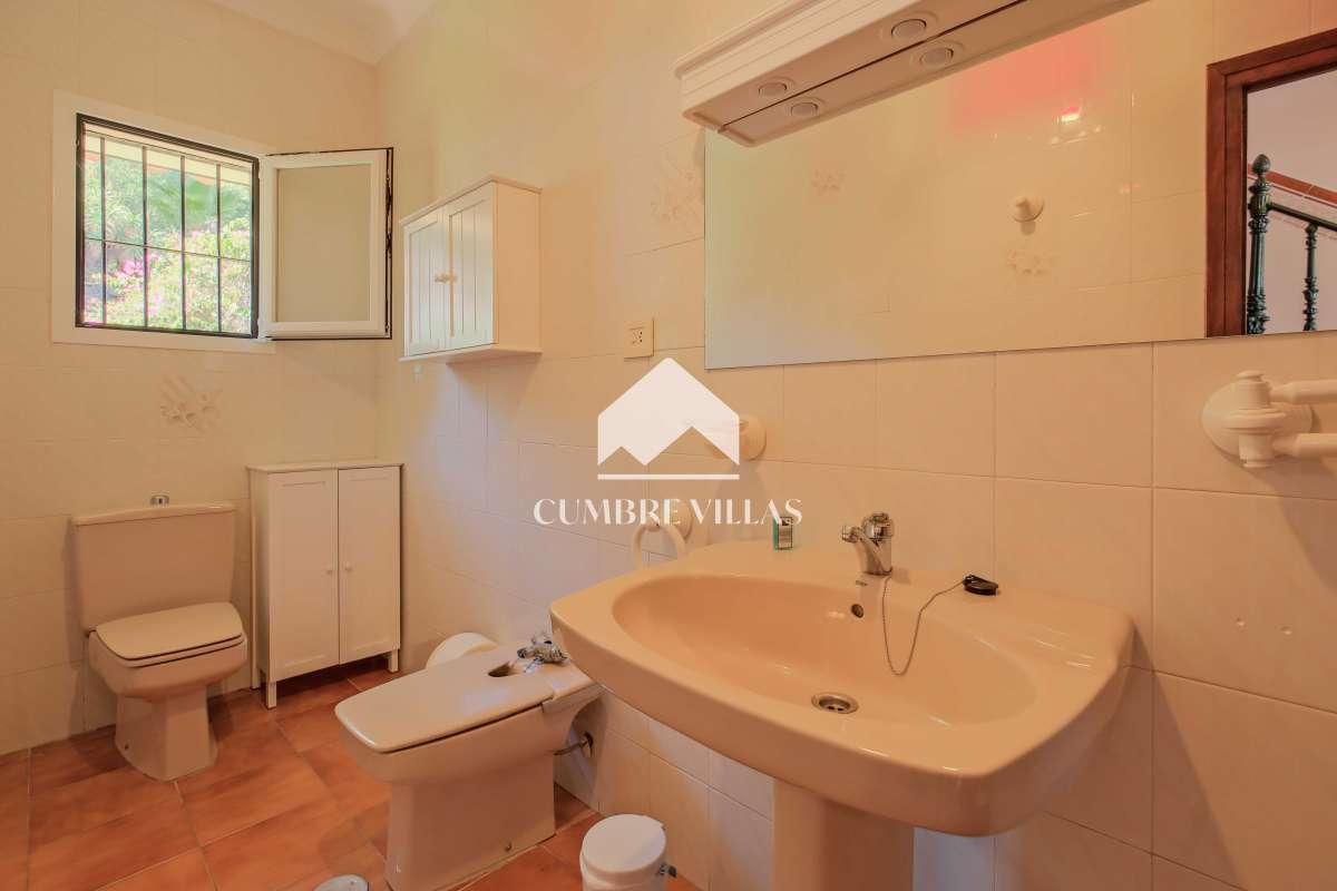 Villa for Sale in Nerja