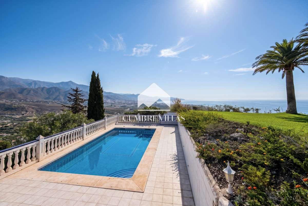 Villa for Sale in Nerja