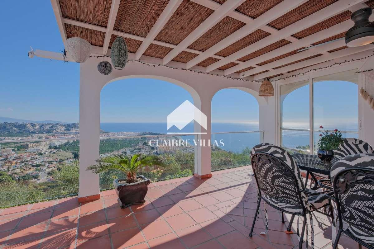 Villa for Sale in Almuñécar