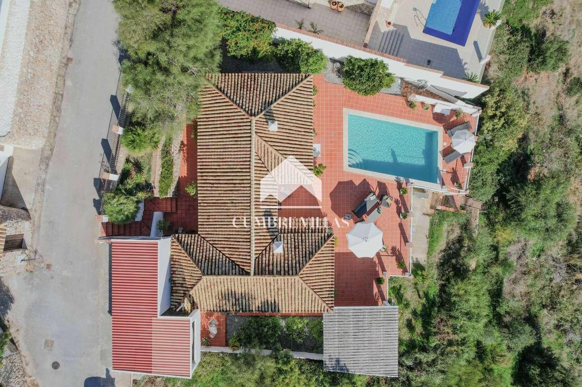 Villa for Sale in Almuñécar
