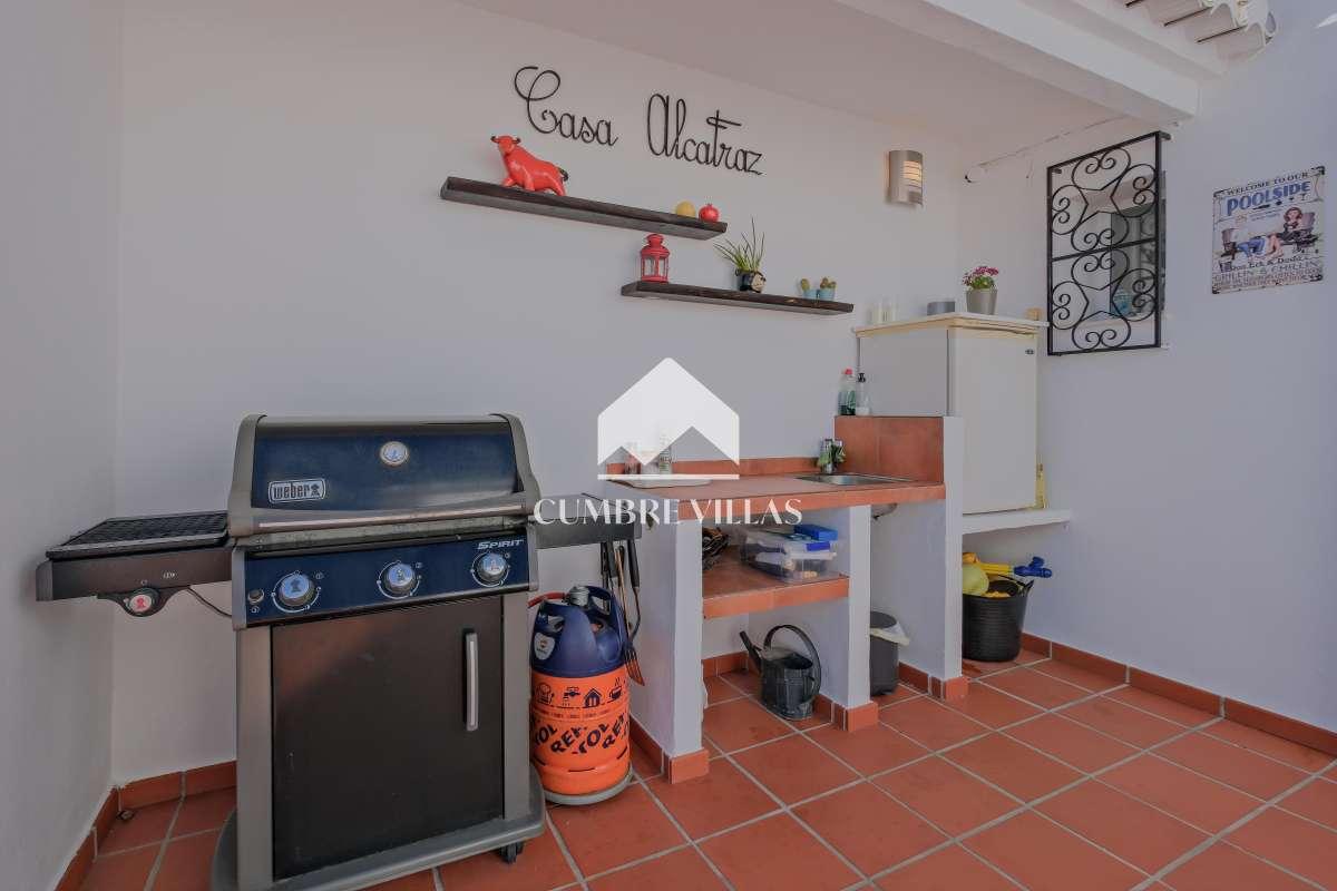 Villa for Sale in Almuñécar