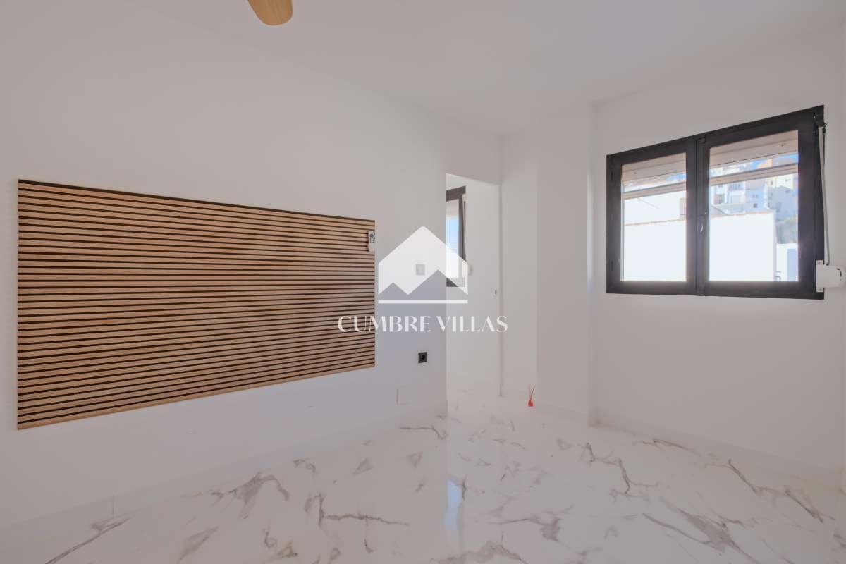Apartment for Sale in Salobreña