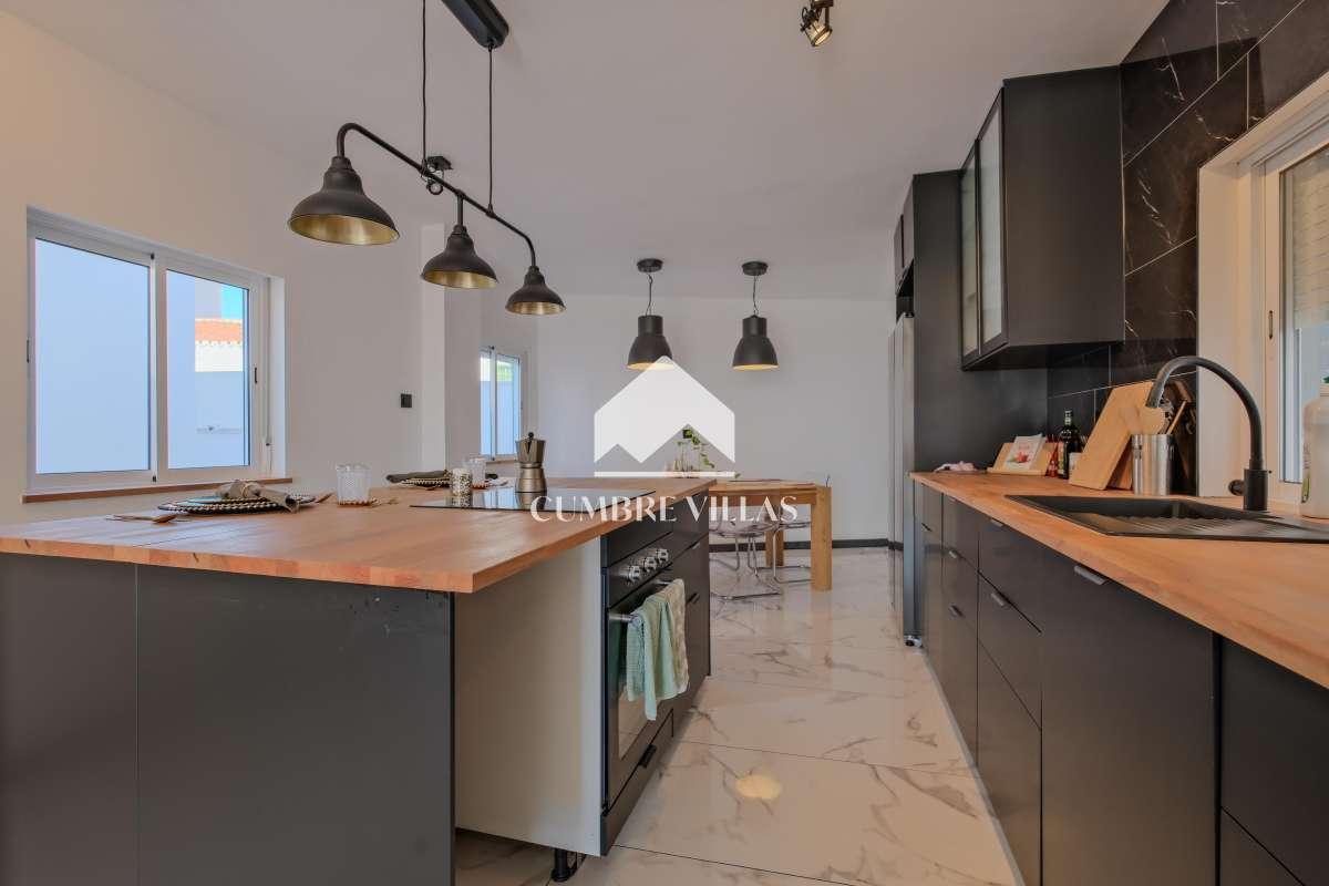 Apartment for Sale in Salobreña
