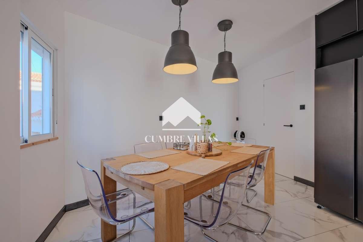 Apartment for Sale in Salobreña