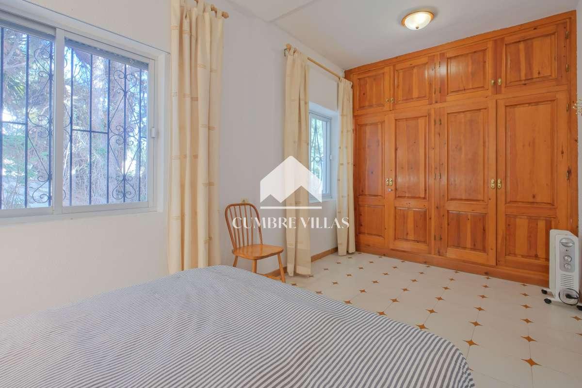 Villa for Sale in Salobreña