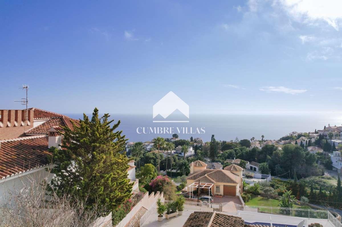 Villa for Sale in Salobreña