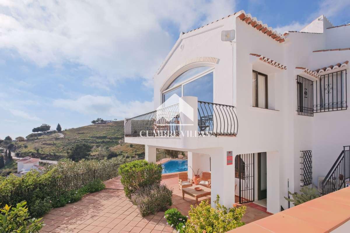 Villa for Sale in Salobreña
