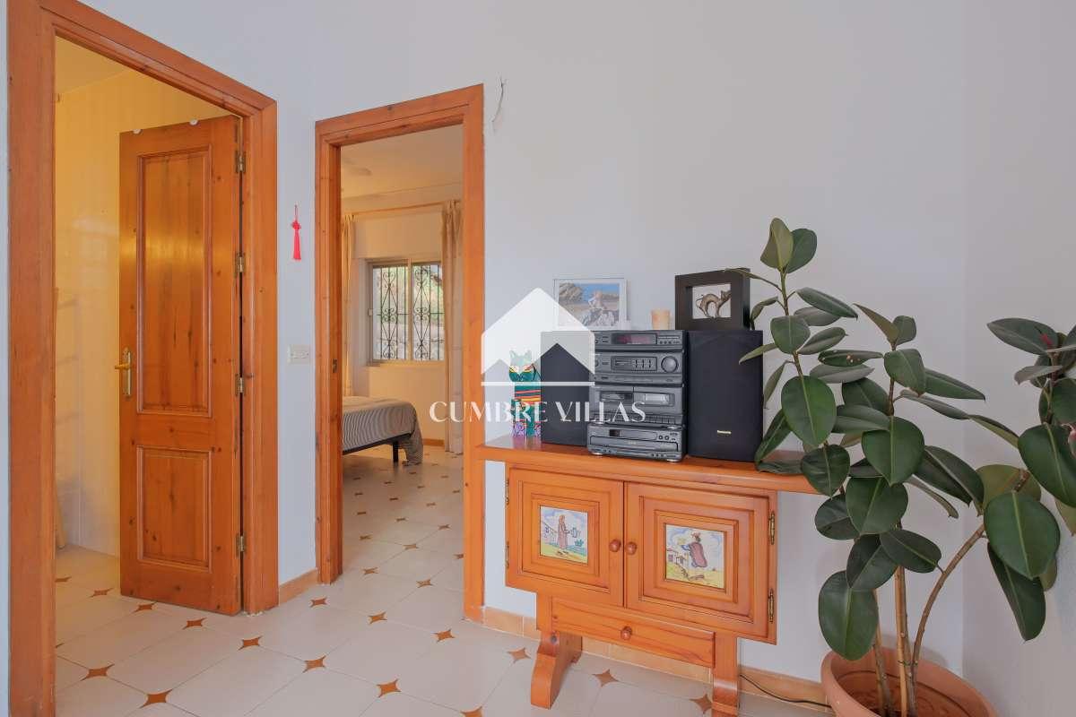Villa for Sale in Salobreña