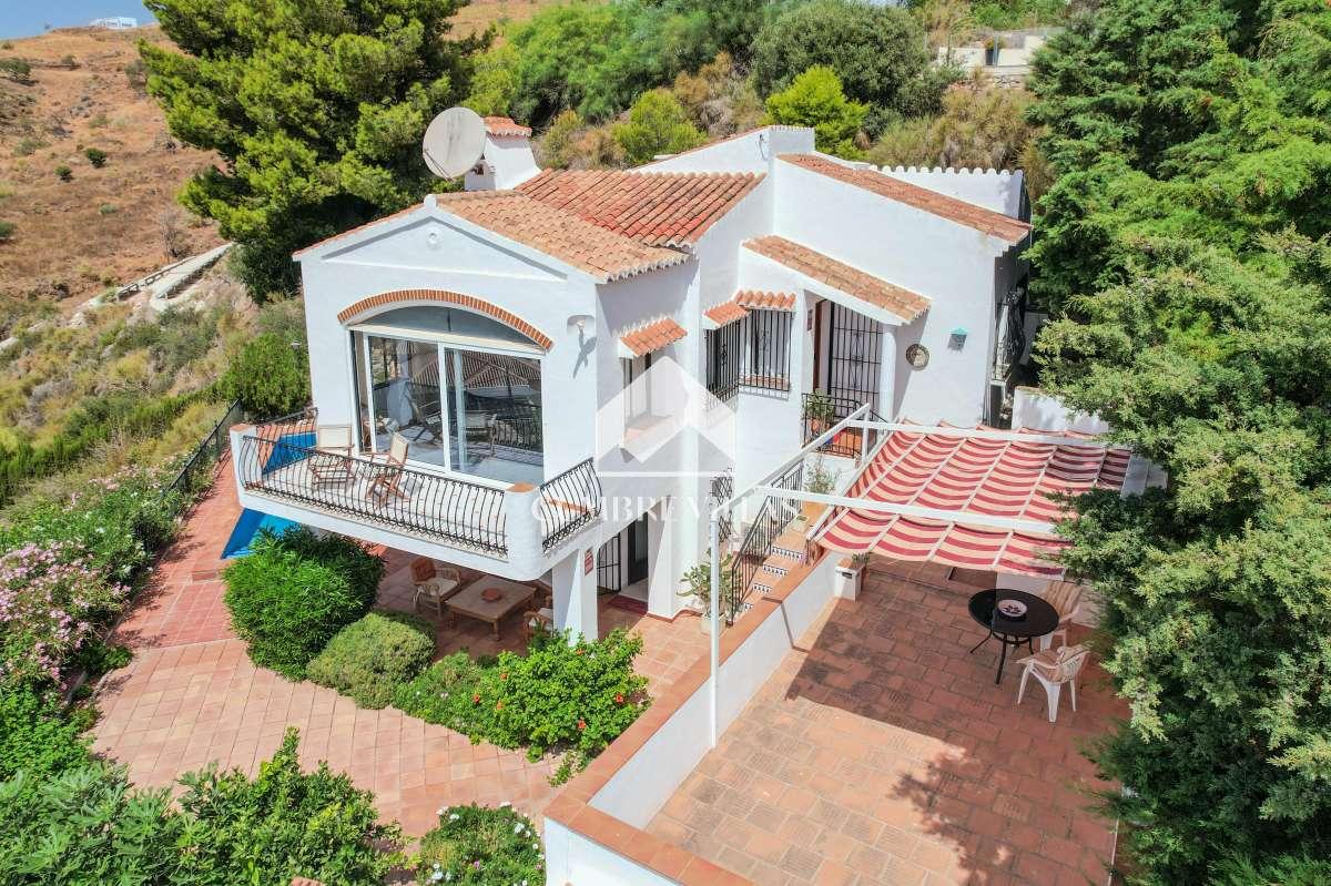Villa for Sale in Salobreña