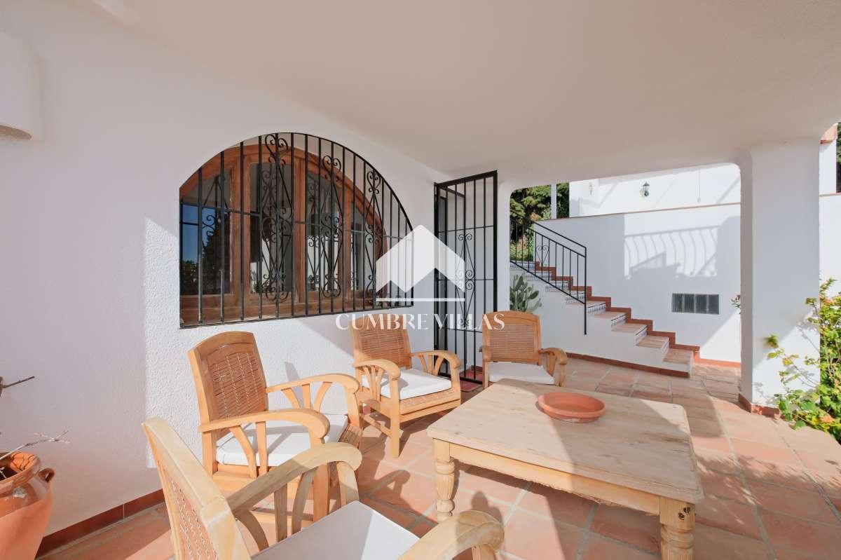 Villa for Sale in Salobreña