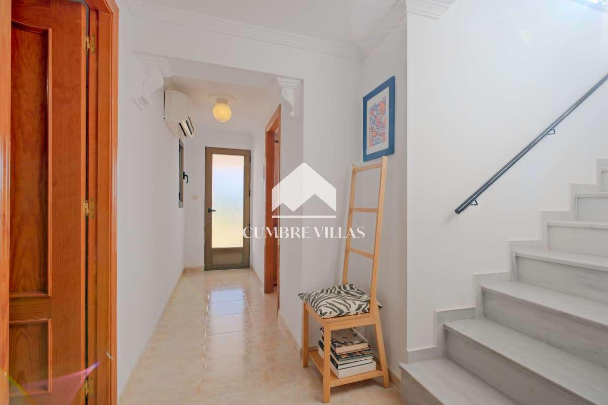 Villa for Sale in Salobreña