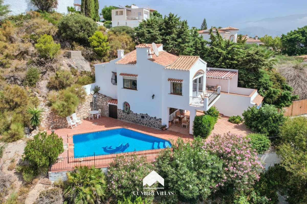 Villa for Sale in Salobreña