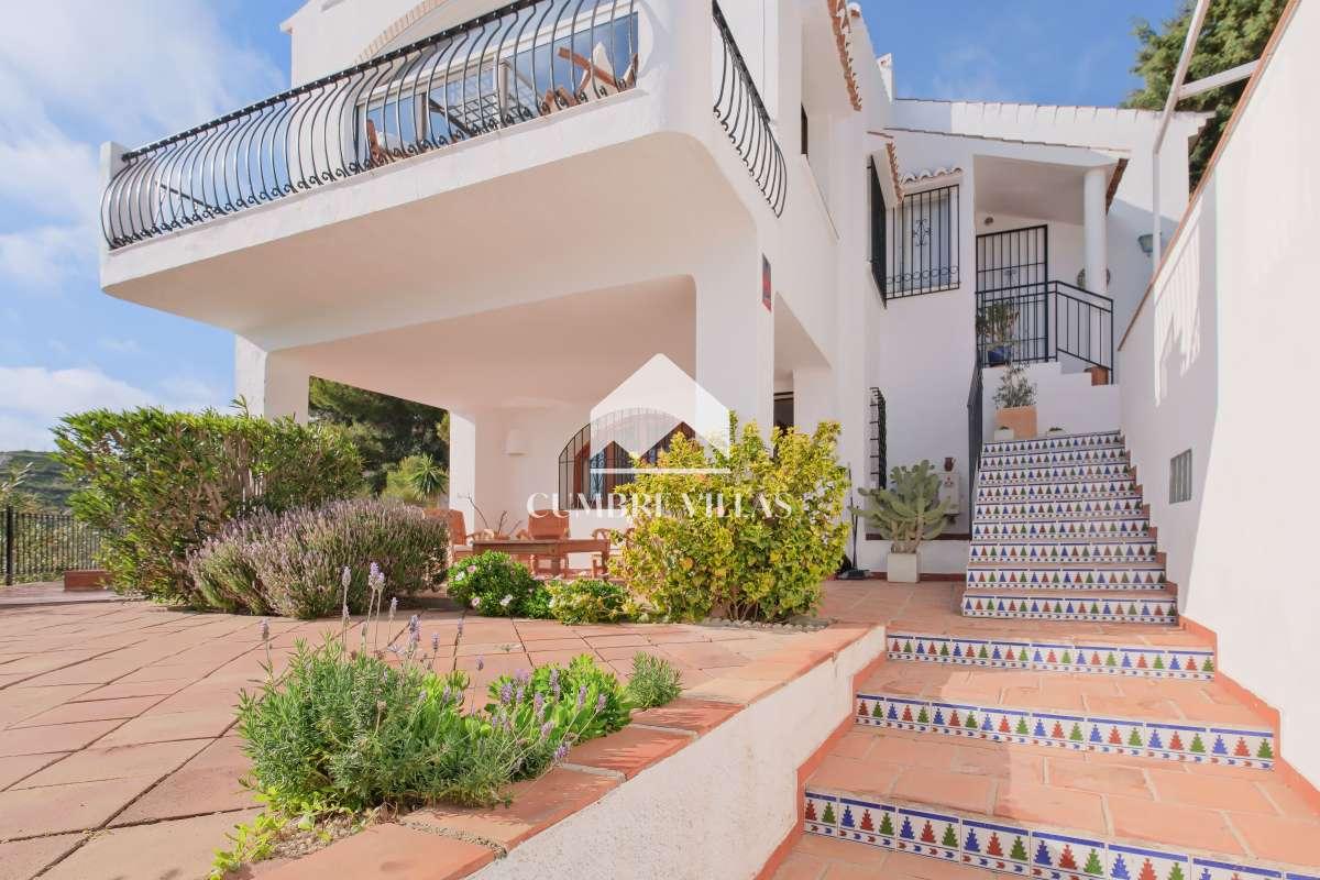 Villa for Sale in Salobreña