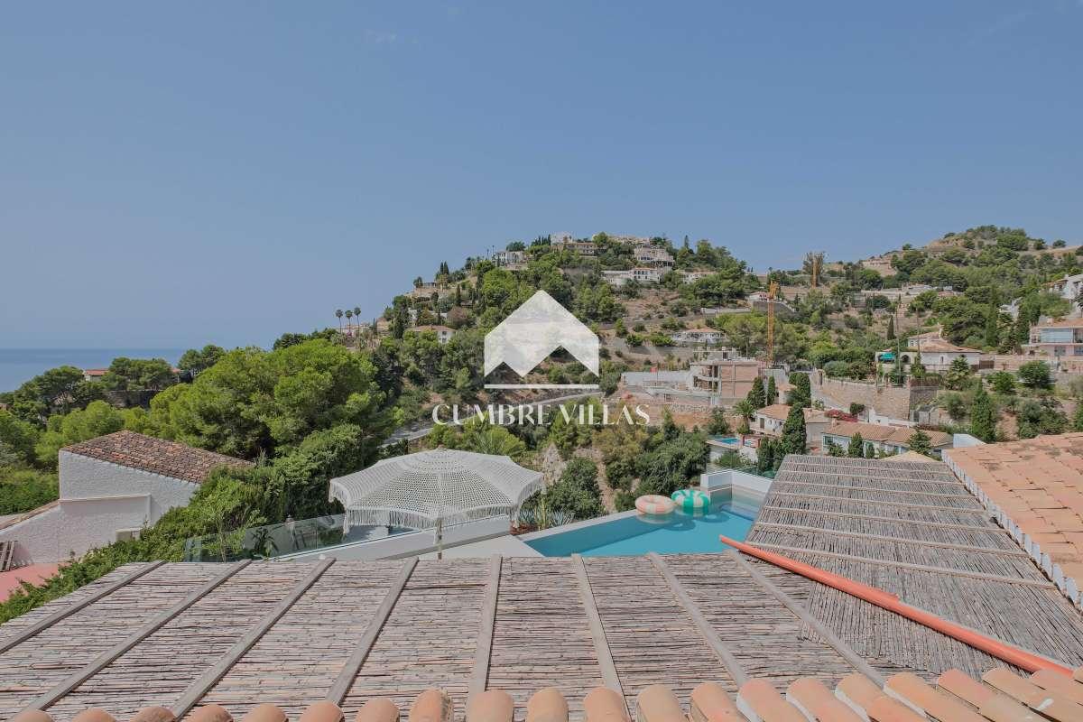 Villa for Sale in Almuñécar