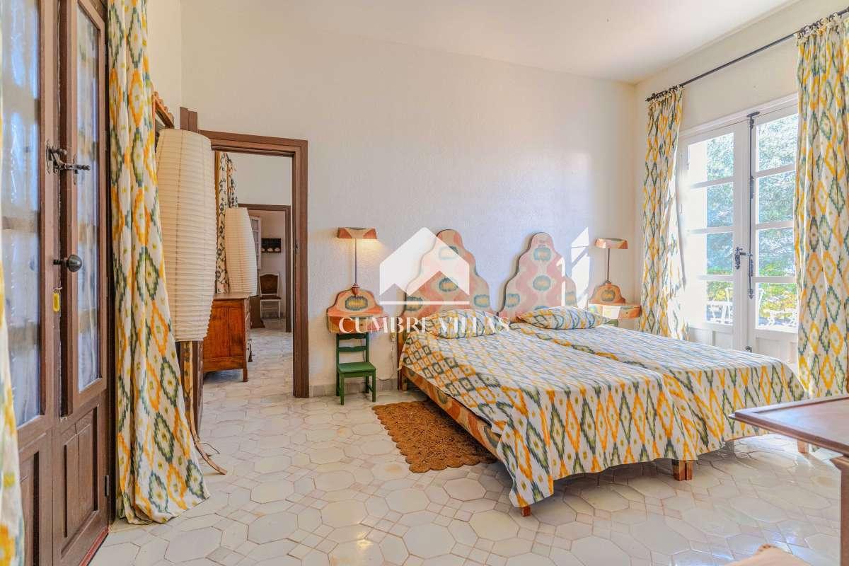 Villa for Sale in Salobreña