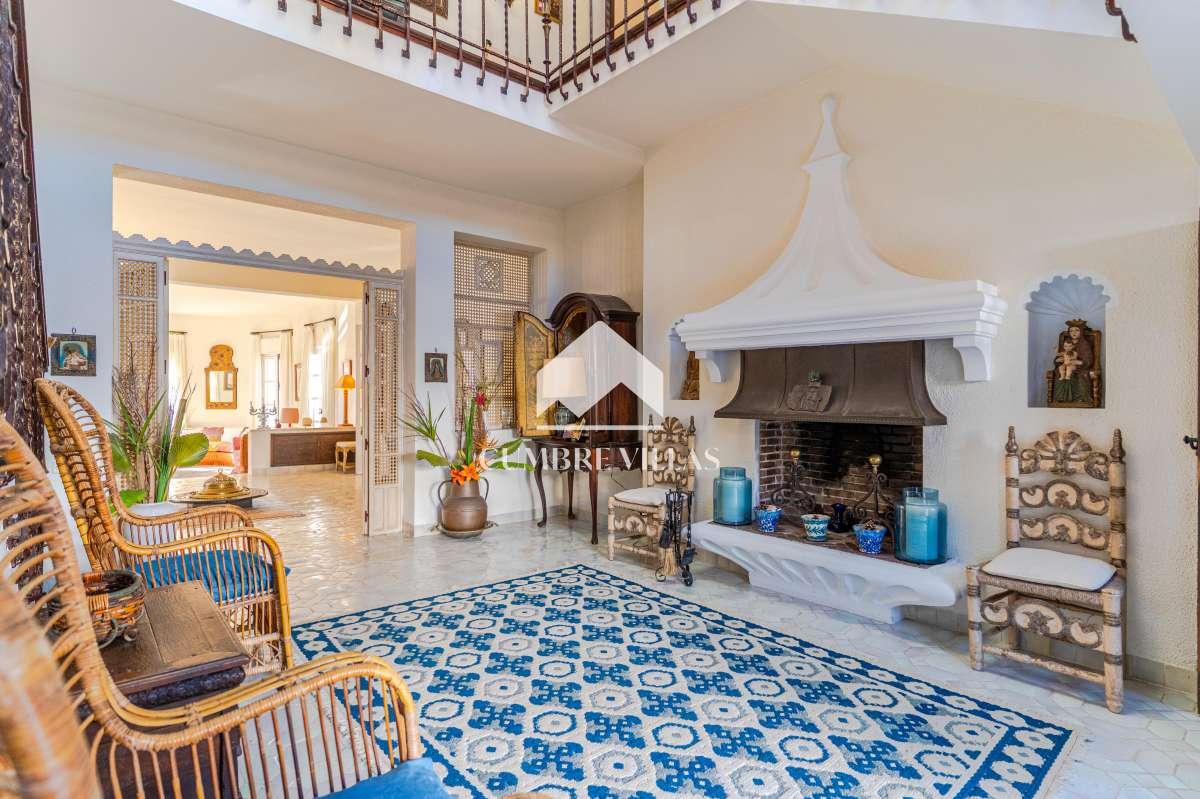 Villa for Sale in Salobreña