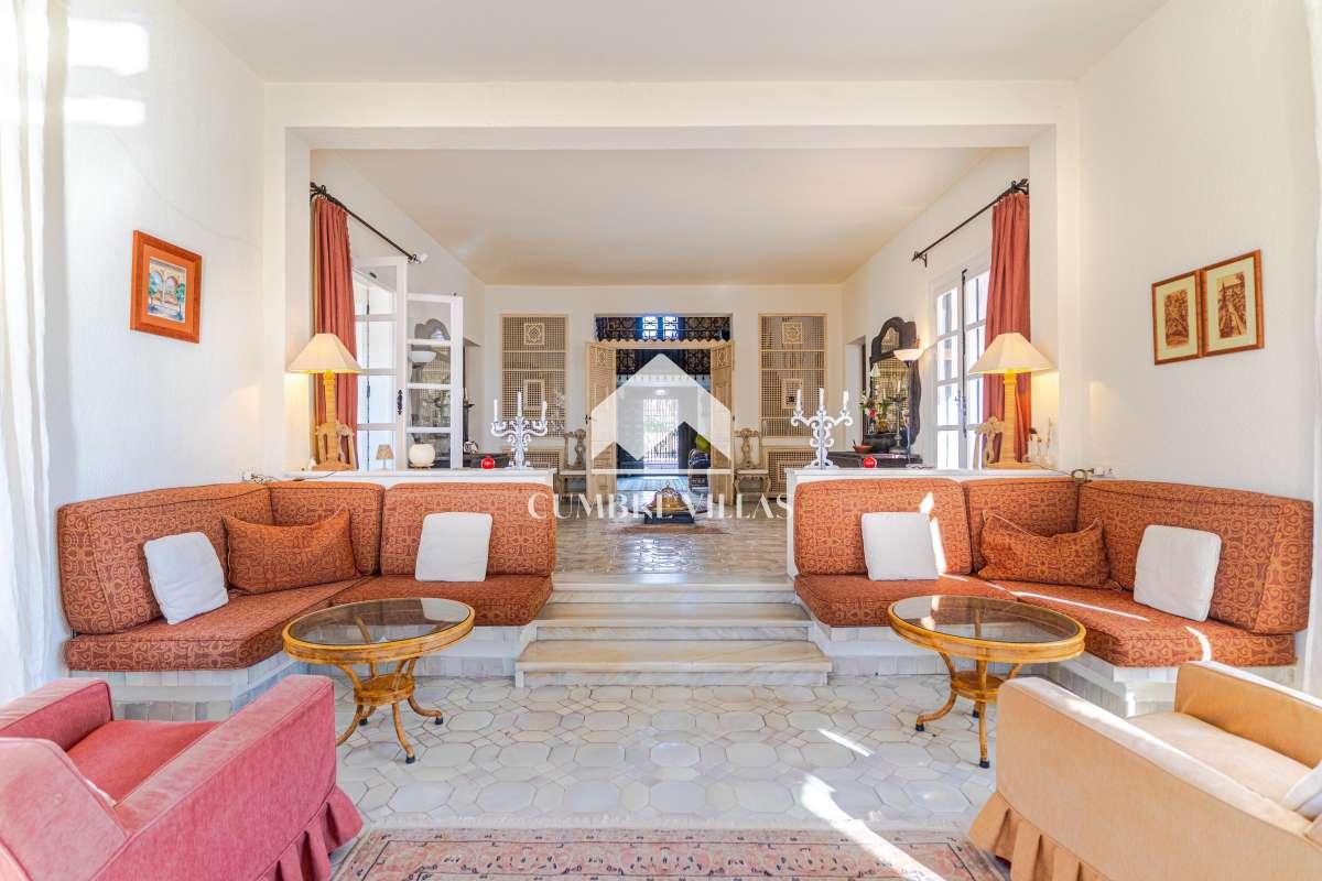 Villa for Sale in Salobreña