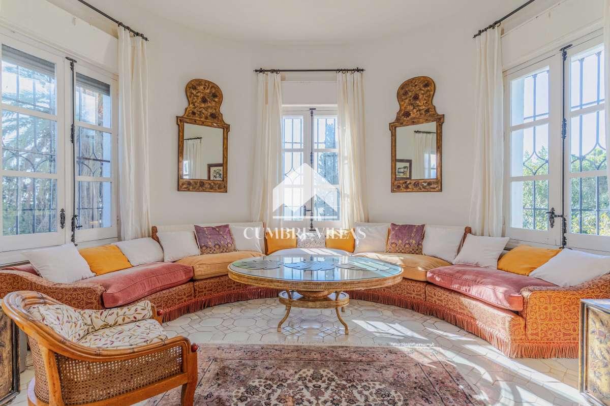 Villa for Sale in Salobreña