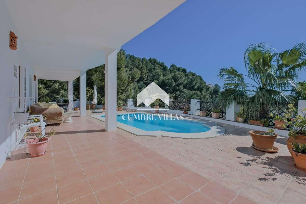 Villa for Sale in Almuñécar