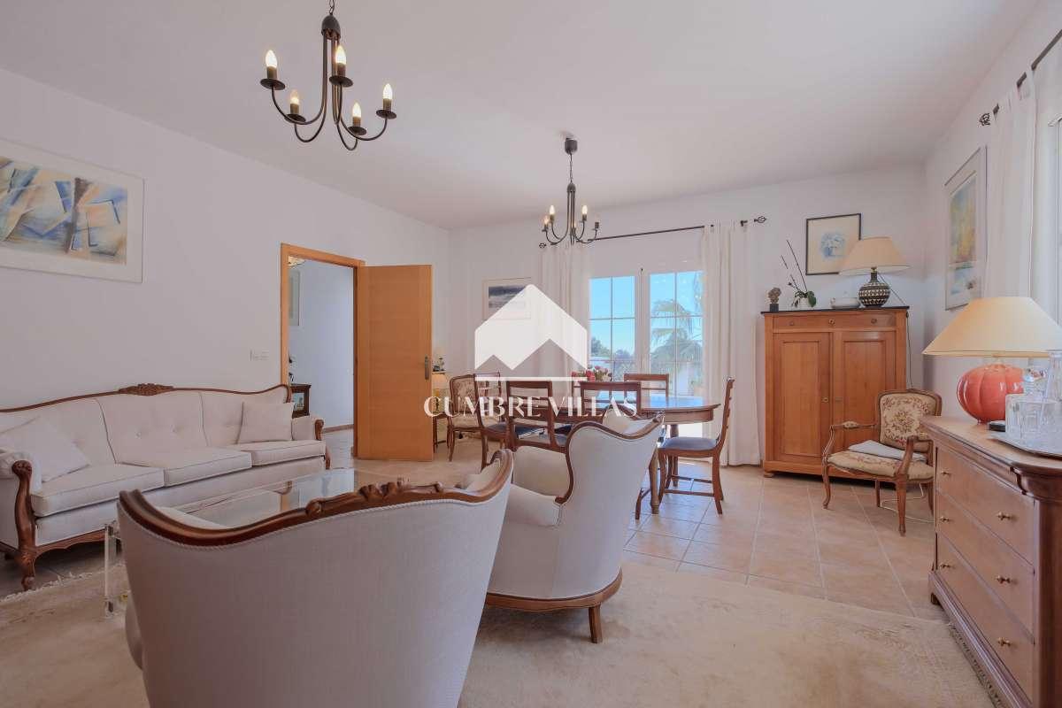 Villa for Sale in Almuñécar