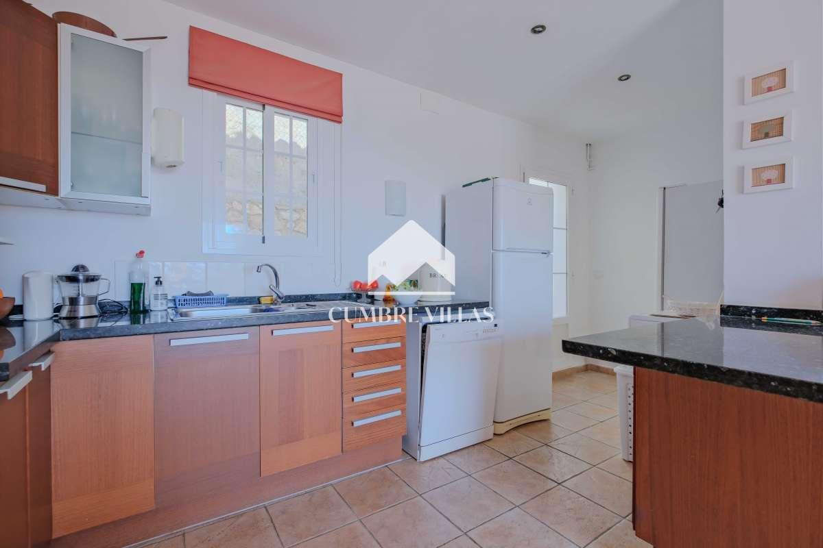 Villa for Sale in Almuñécar