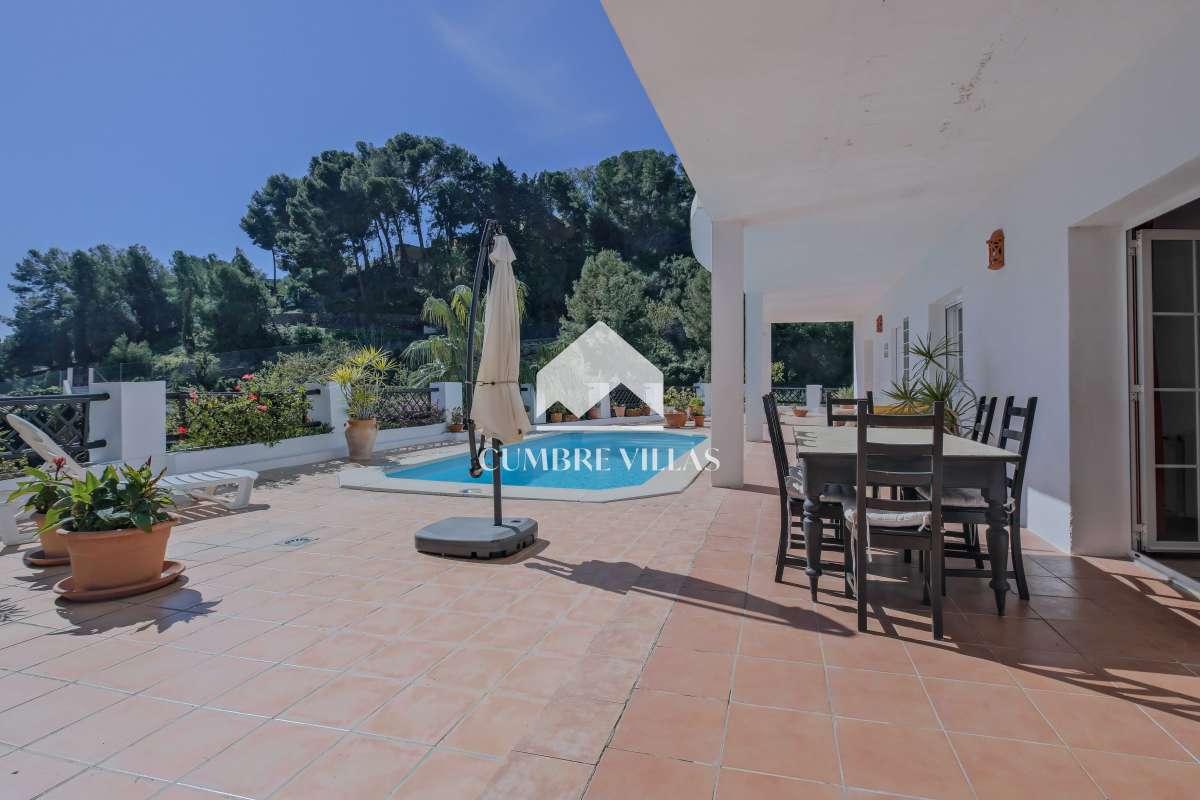 Villa for Sale in Almuñécar