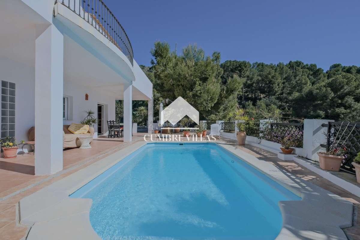 Villa for Sale in Almuñécar