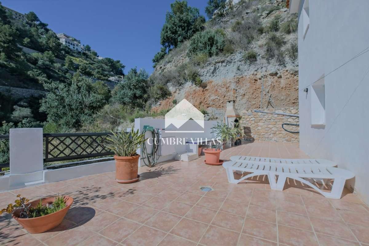 Villa for Sale in Almuñécar