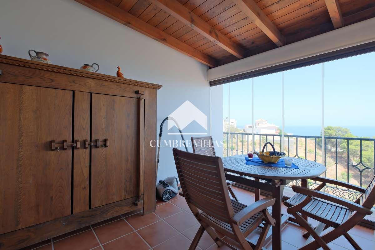Villa for Sale in Almuñécar