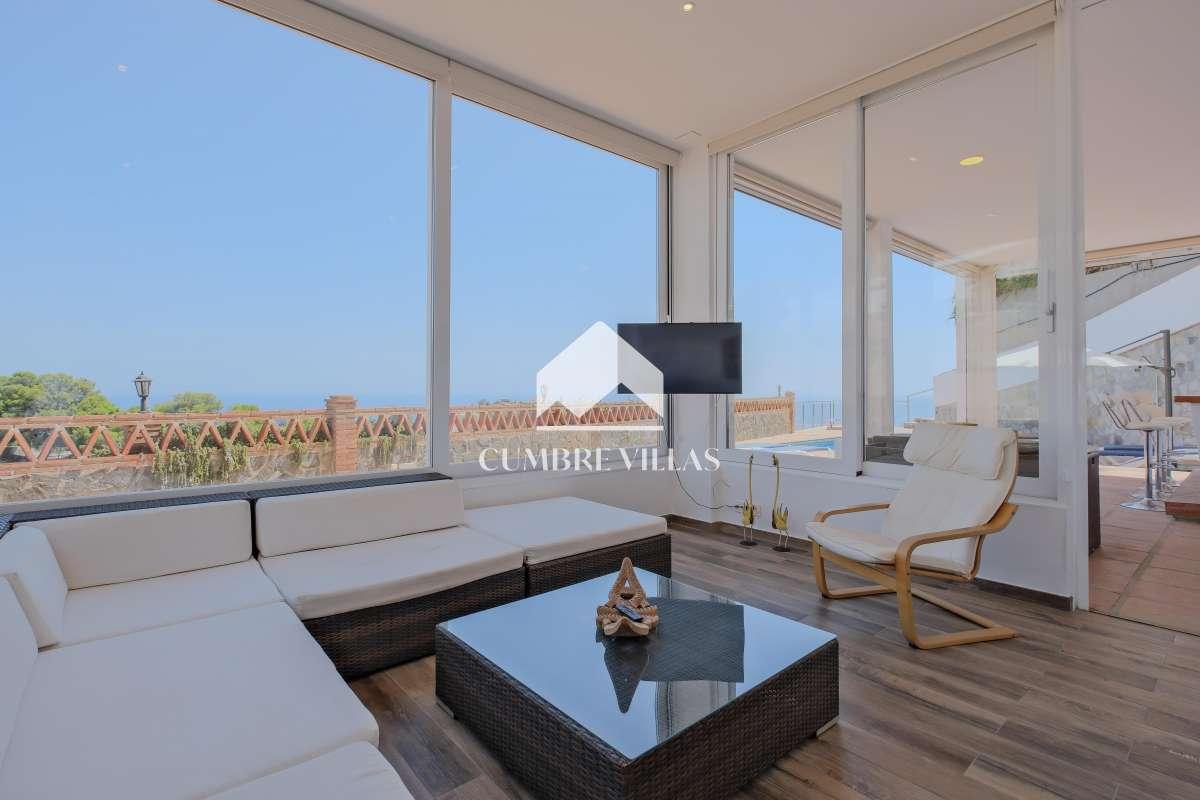 Villa for Sale in Almuñécar