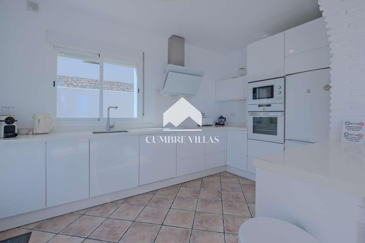 Villa for Sale in Salobreña