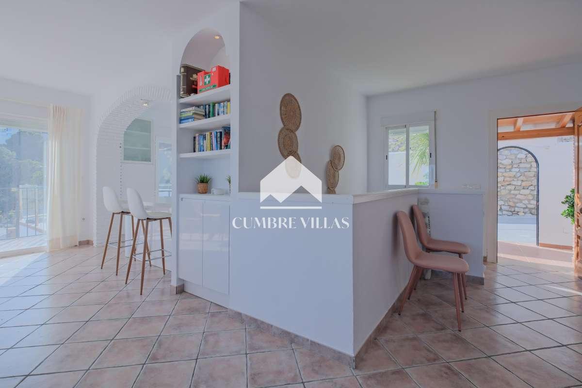 Villa for Sale in Salobreña