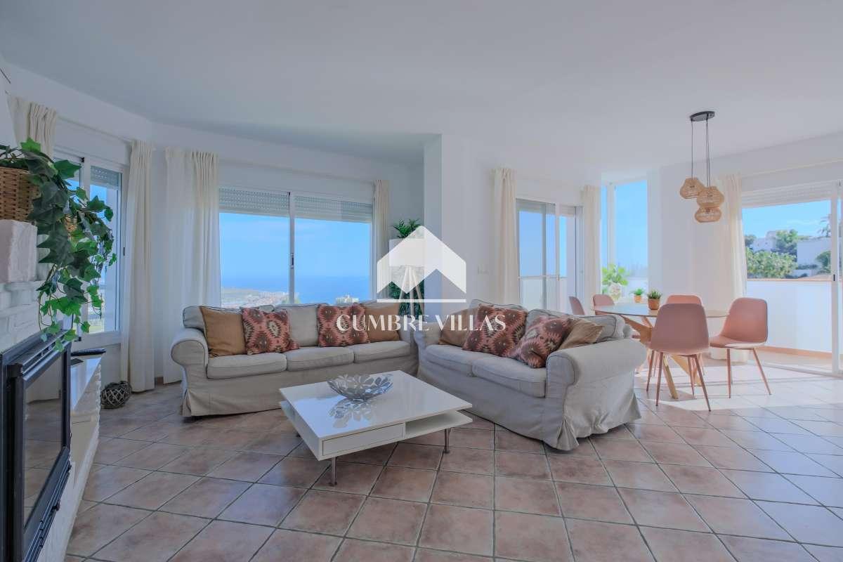 Villa for Sale in Salobreña