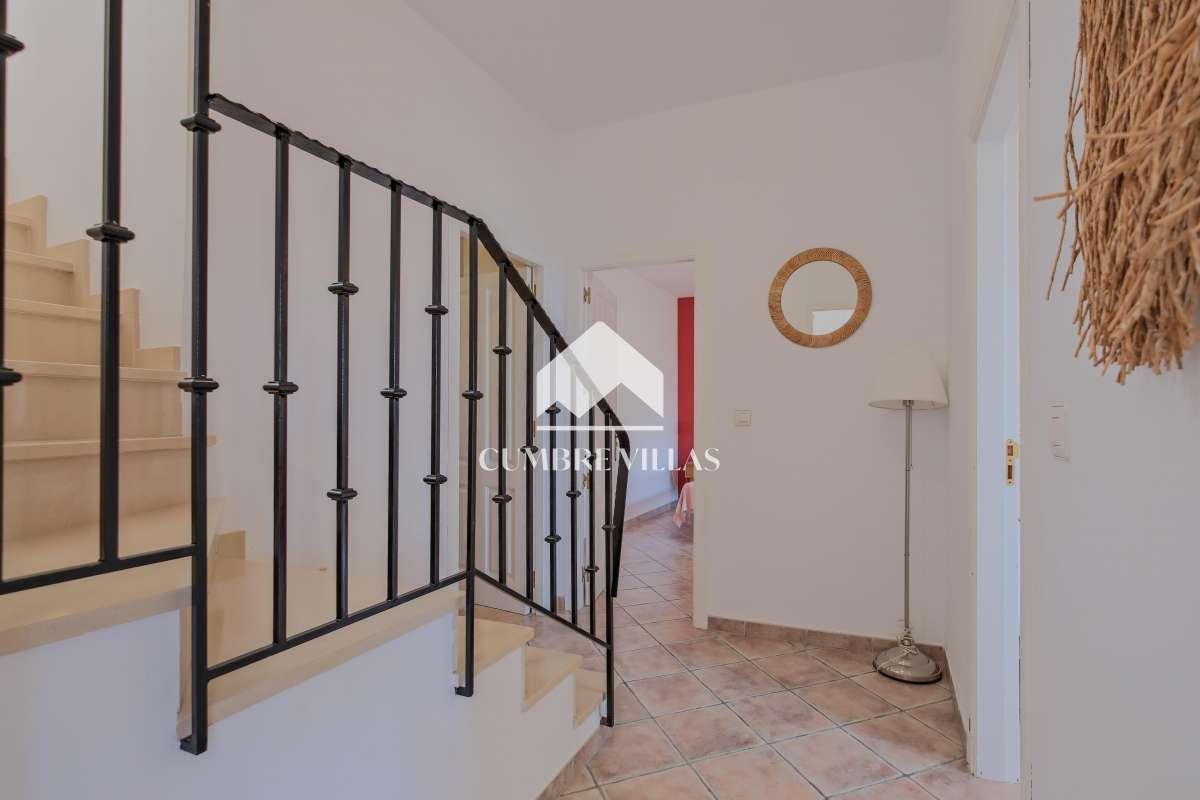 Villa for Sale in Salobreña