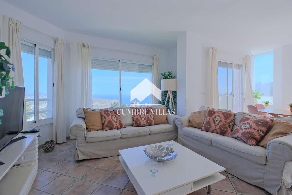 Villa for Sale in Salobreña