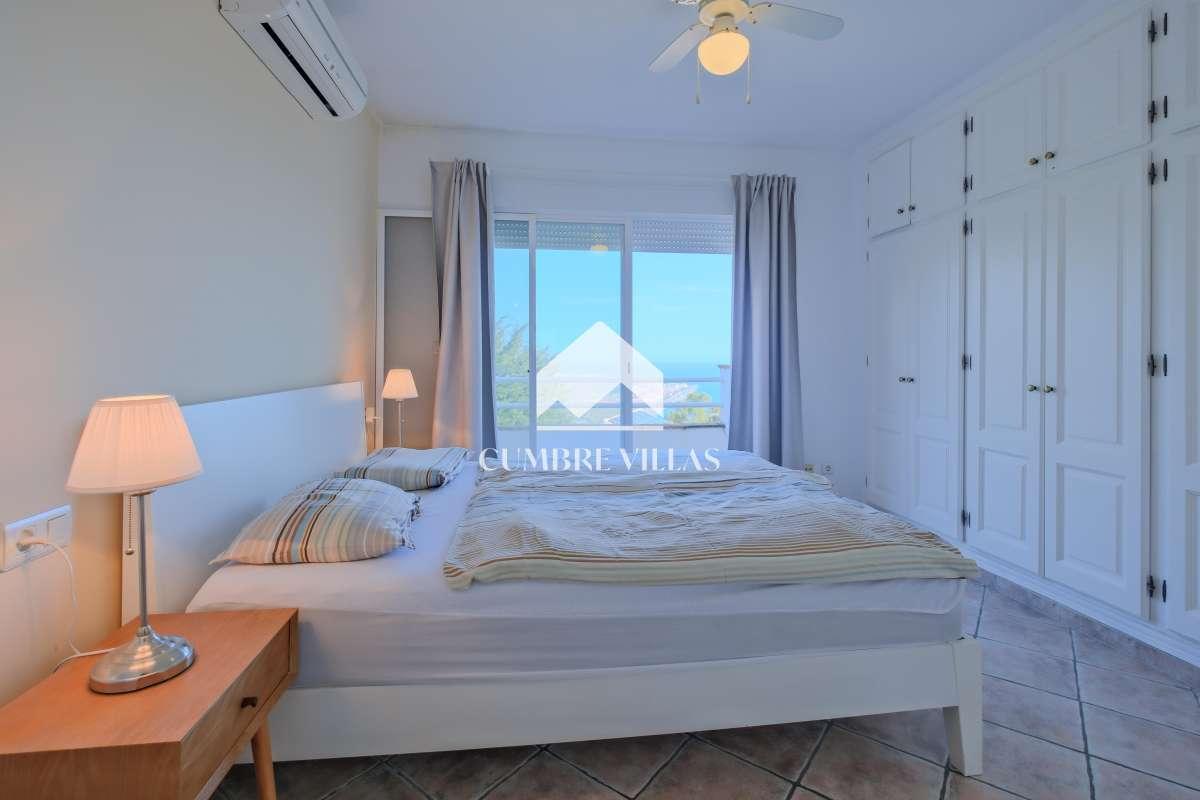 Villa for Sale in Salobreña