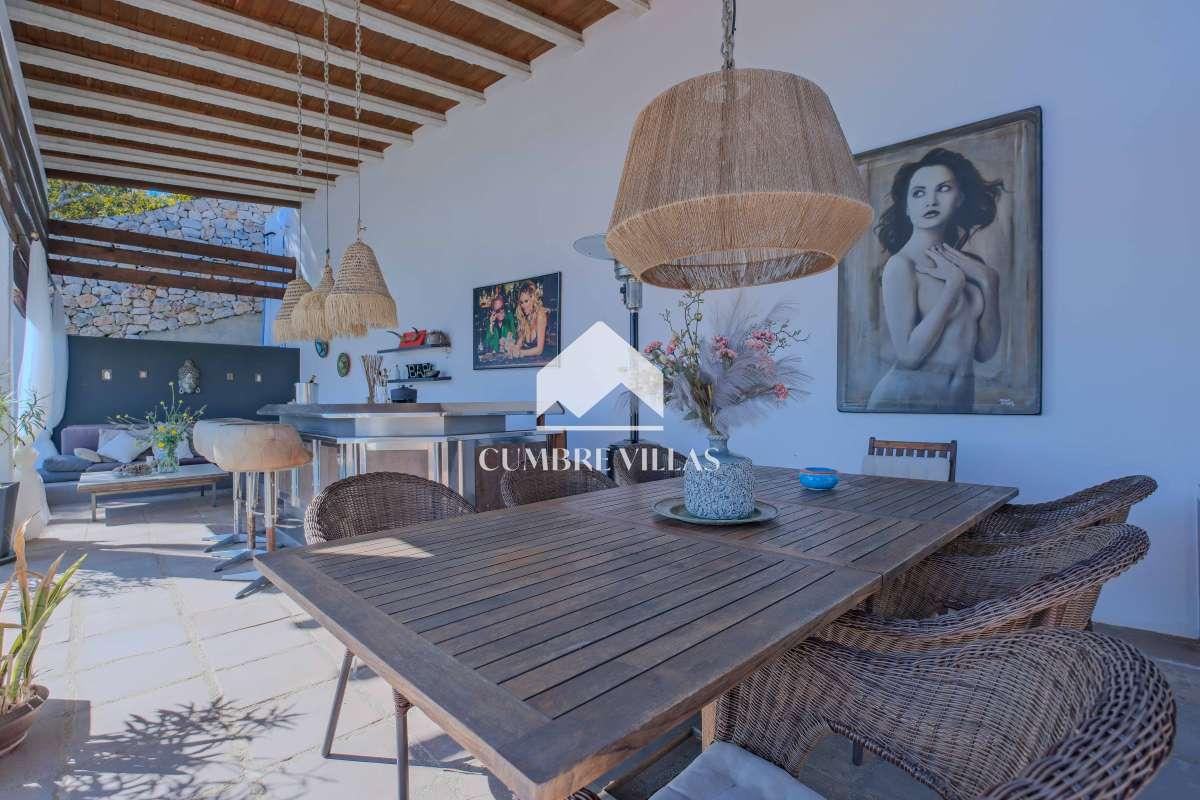 Villa for Sale in Almuñécar