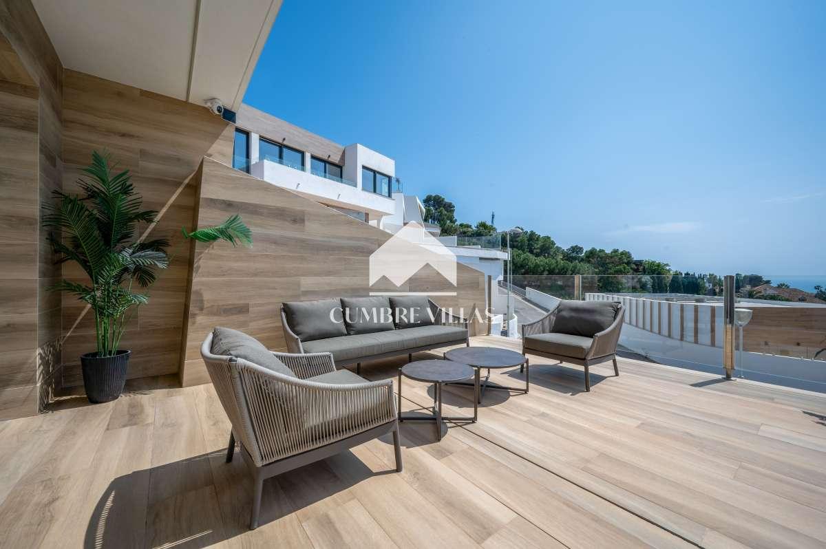 Villa for Sale in Almuñécar