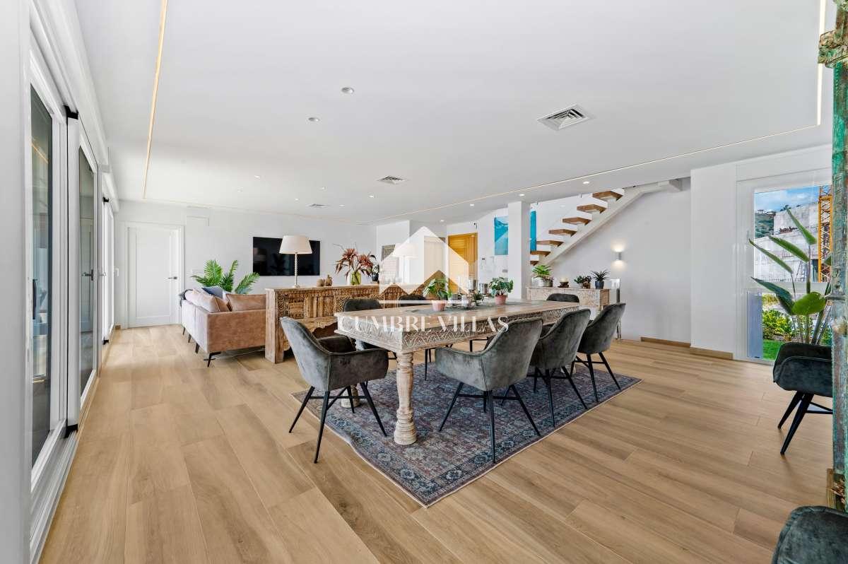 Villa for Sale in Almuñécar