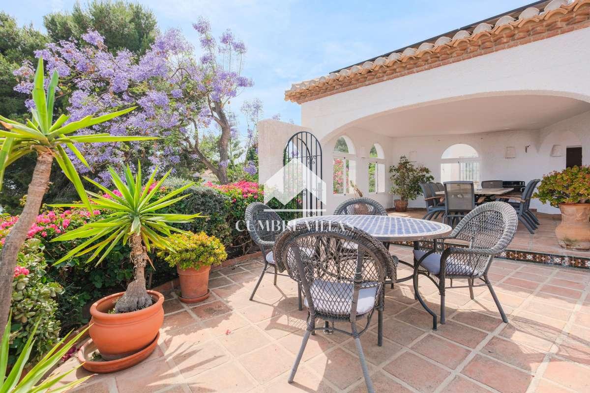 Villa for Sale in Salobreña