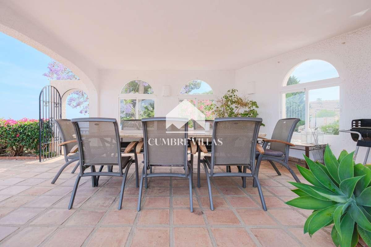 Villa for Sale in Salobreña