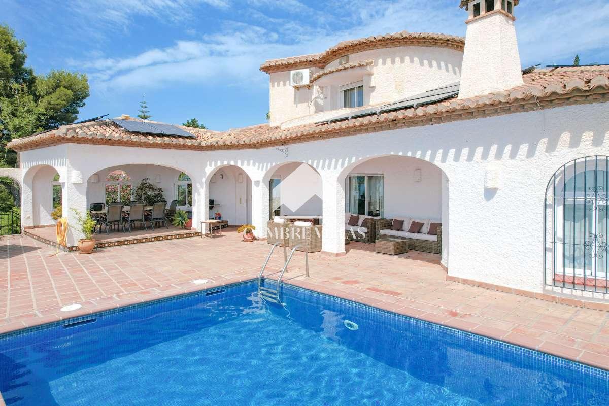 Villa for Sale in Salobreña