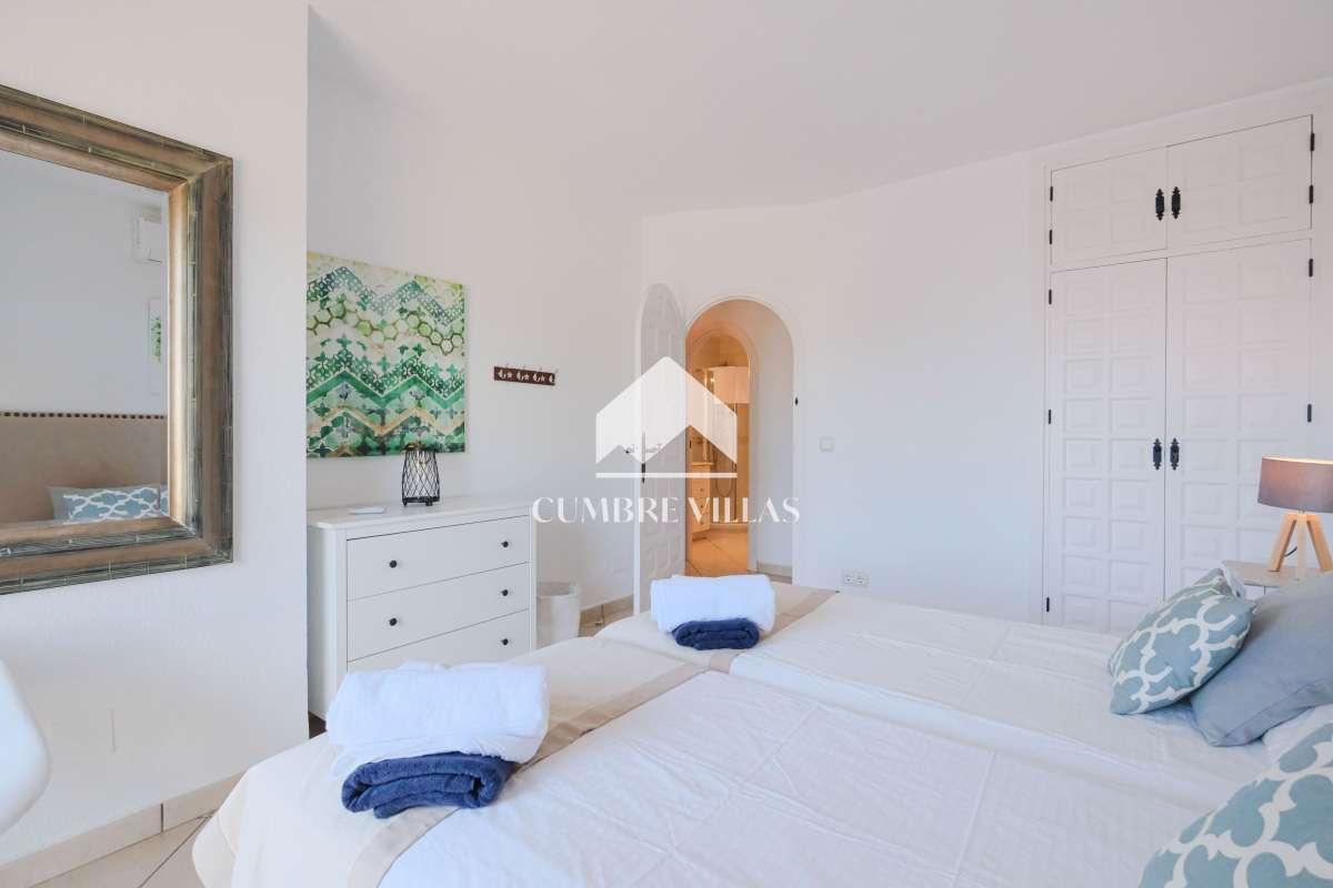 Villa for Sale in Salobreña