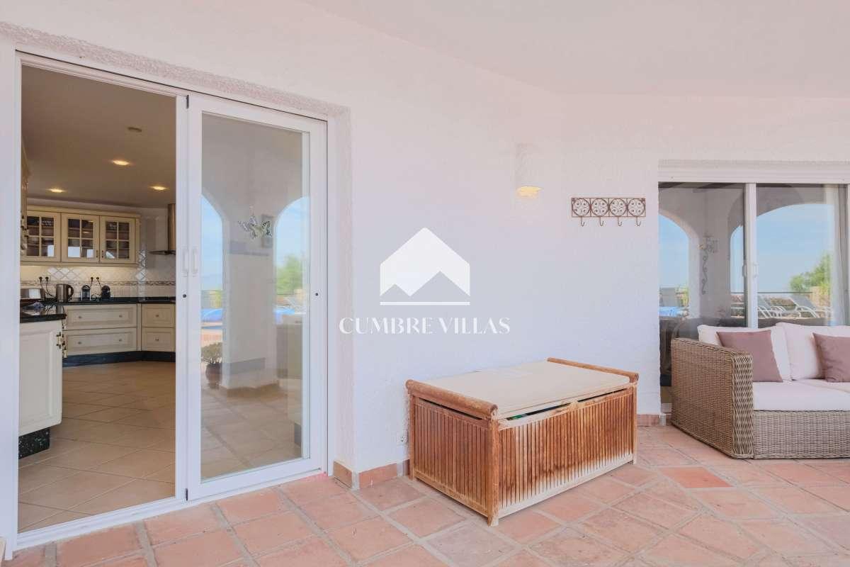 Villa for Sale in Salobreña