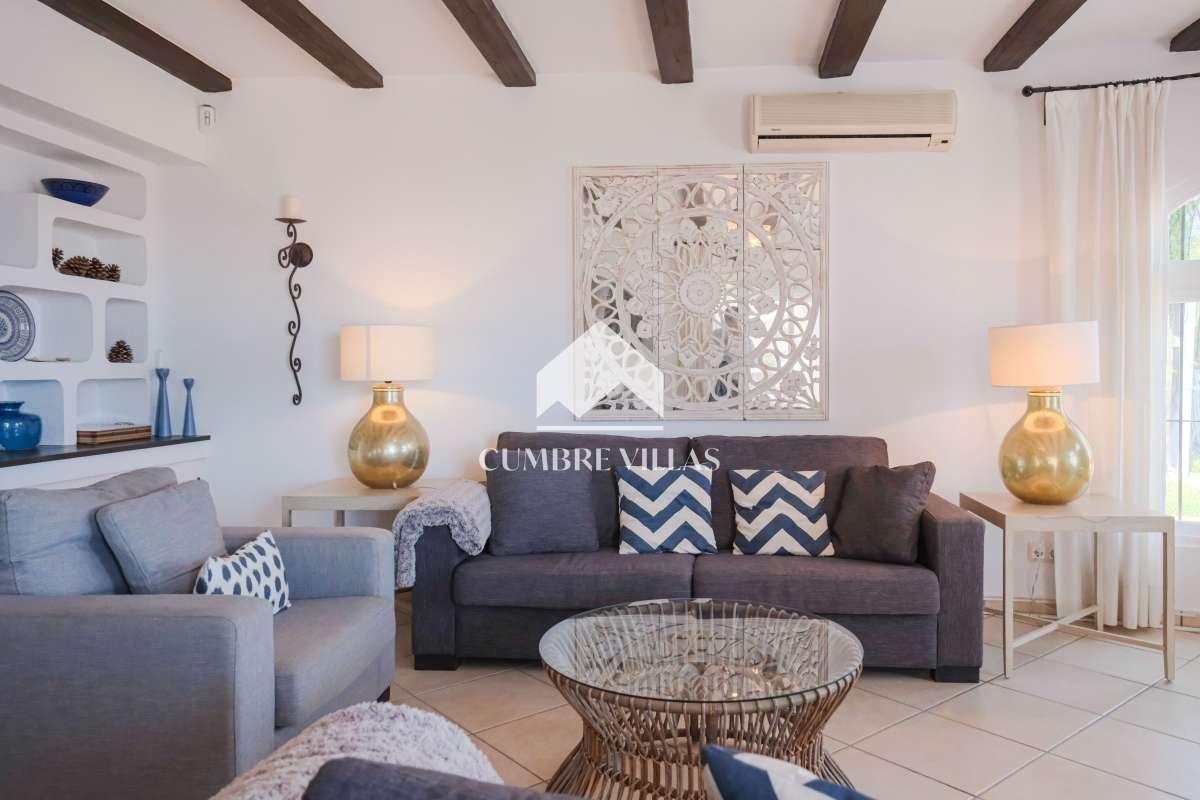 Villa for Sale in Salobreña