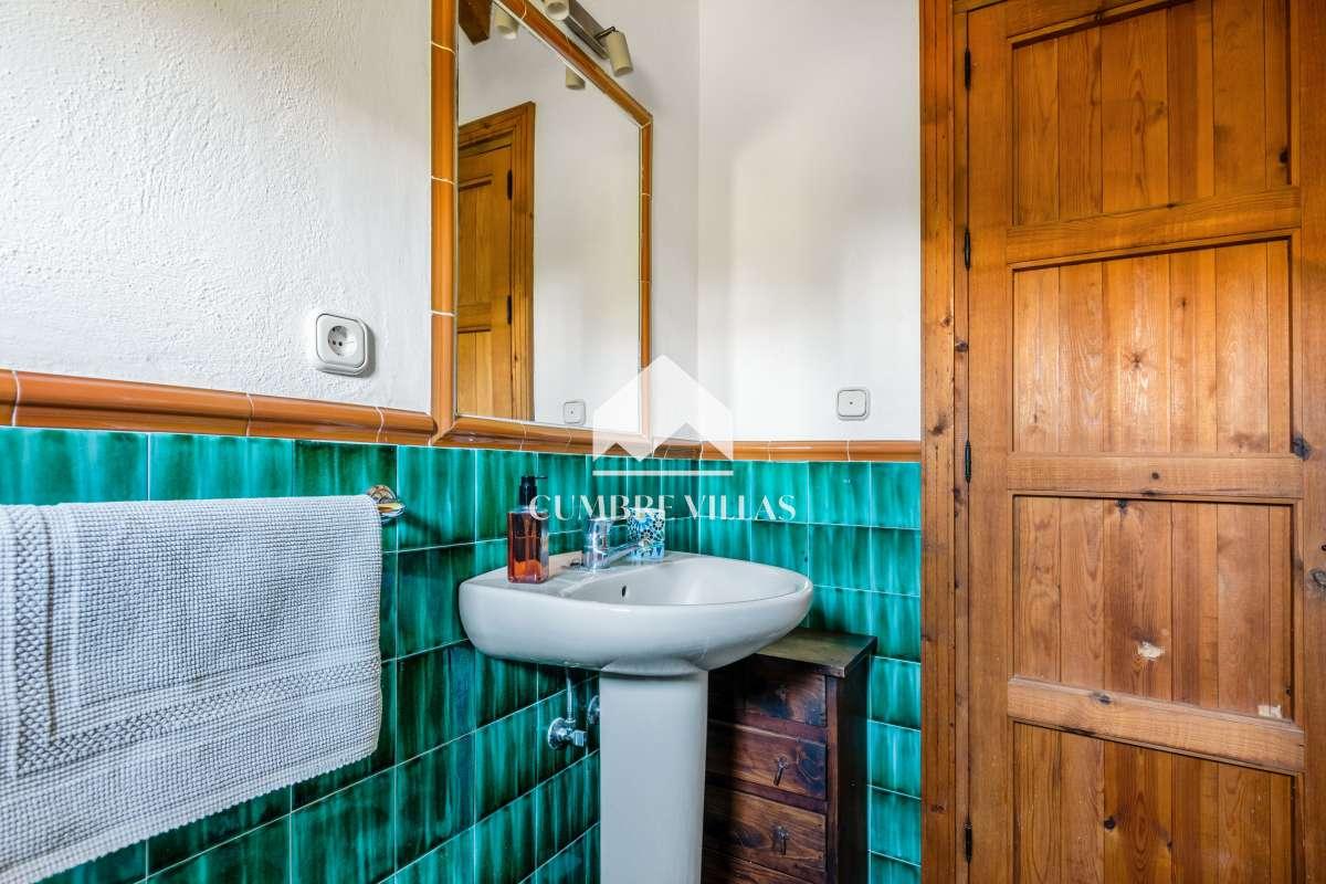 Villa for Sale in El Valle
